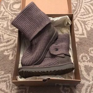 Ugg Grey Classic Cardy Boots - Size 9